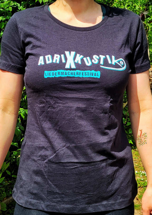 T-Shirt, 2022, female, schwarz