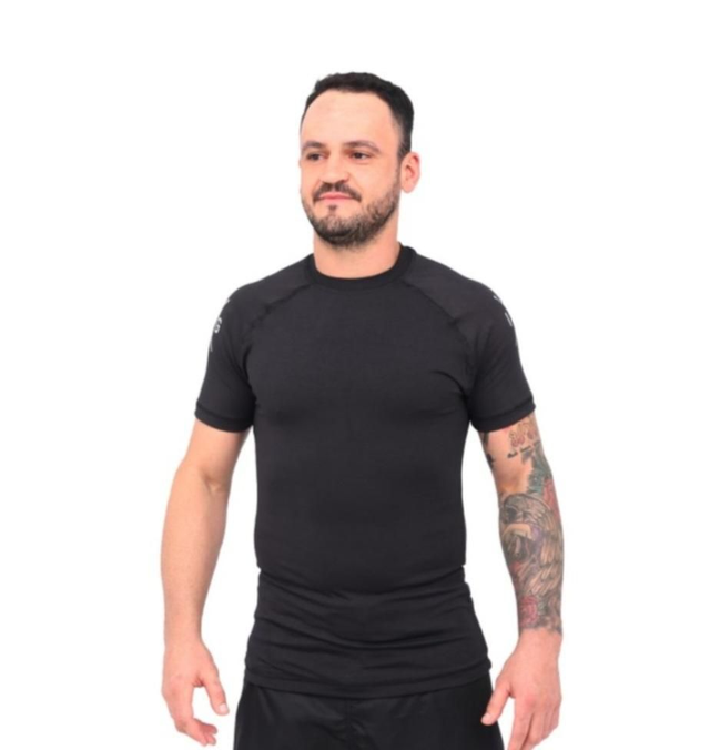 Rashguard Confort Manga Curta