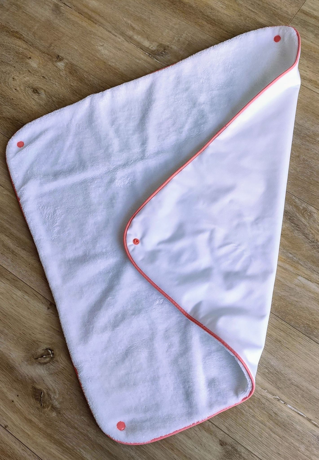 Coffret Le Noma’Duo – Matelas à langer Nomade et sa serviette de rechange