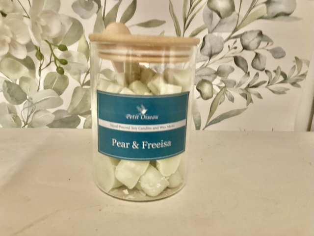 Pear & Freeisa Wax Melts in Jar with spon