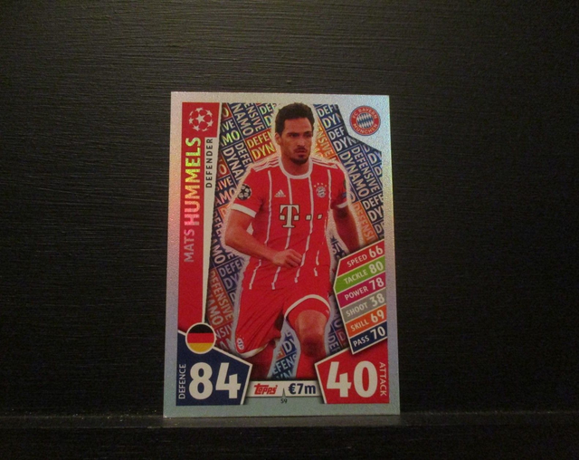 Mats Hummels - UEFA Champions League Match Attax 2017/18 Original Trading Card #59