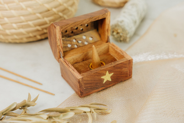 Porte encens boîte en bois 