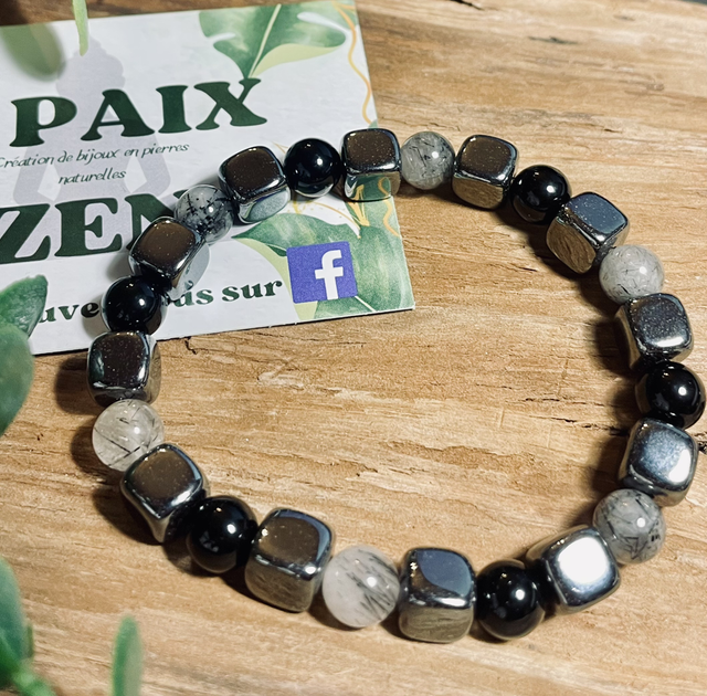 DETERMINATION Hématite-Onyx-Quartz Tourmaline