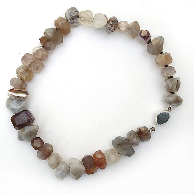 Agaat collier met zilver slot