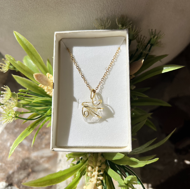 Quarzo ialino grezzo , prov : Brasile 🇧🇷 , acciaio inox 