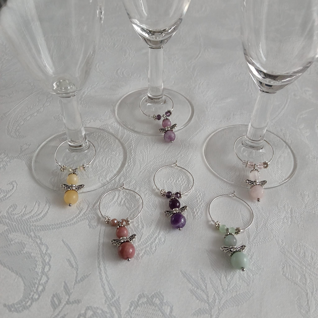 Wijnglas markeerder (set van 6) met beschermengel van edelstenen (13.001)