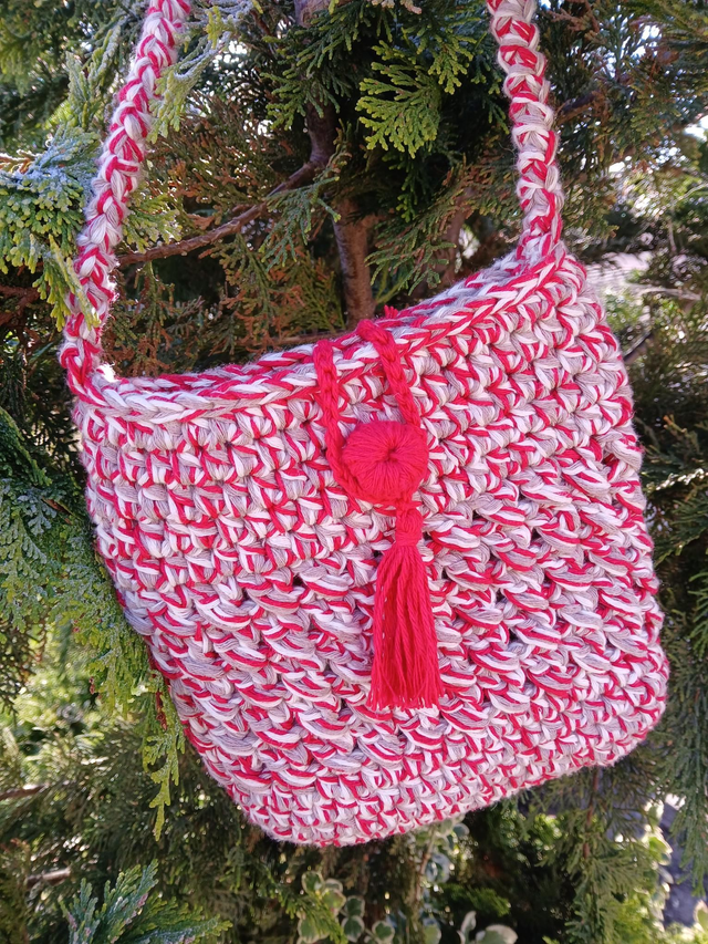 Sac bandoulière au crochet – création artisanale bohème et moderne