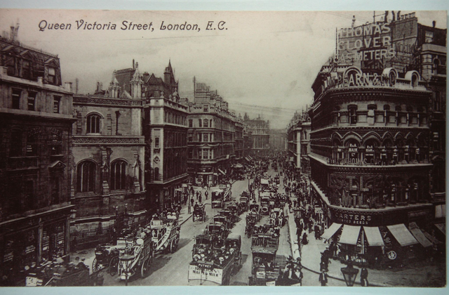 Queen Victoria Street, London, E.C. - Valentine&#039;s Series Postcard Our Ref: A247