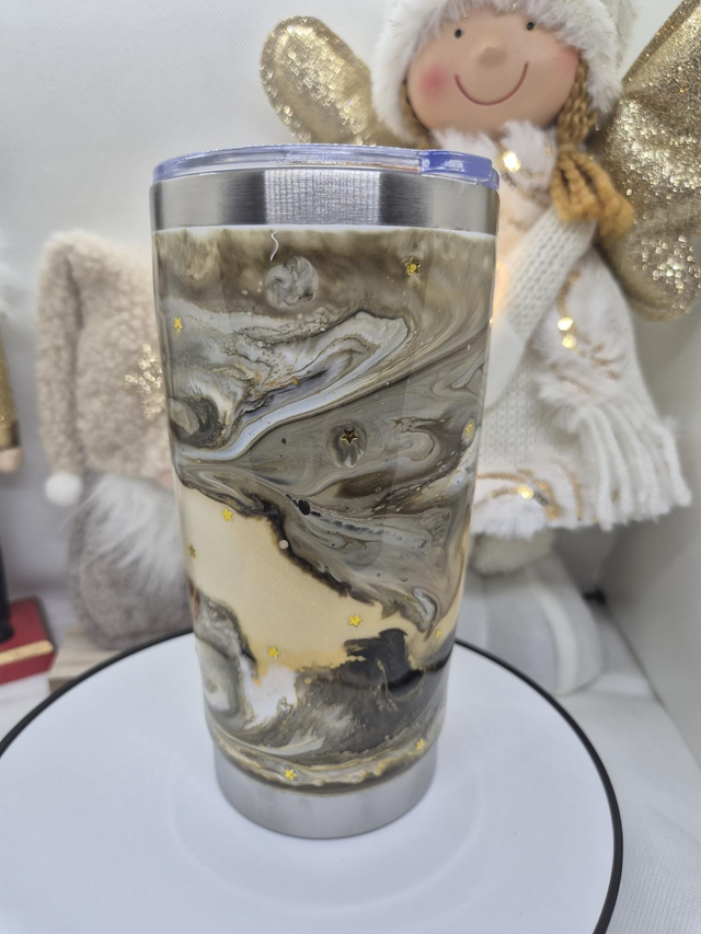 Tumbler cône Galaxy 590ml