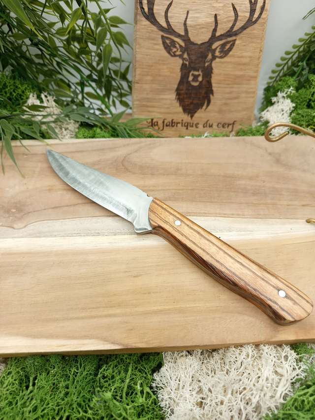 Couteau fixe artisanal – Acier inox Z40C13 & manche bois zebrano | La Fabrique du Cerf