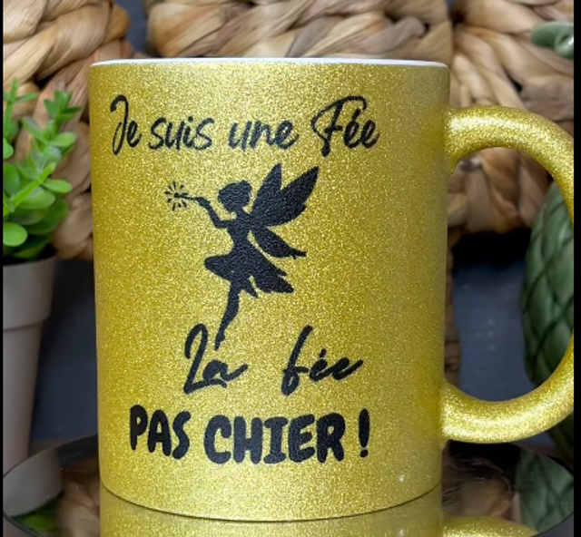 MUG FEE PAS CHIER