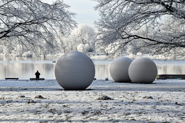 Aaseekugeln im Schnee