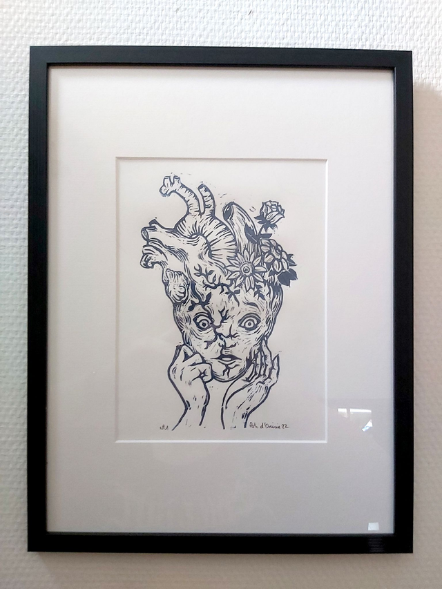 Linogravure "Le visage", encre Bleu de Prusse, sur papier A4 Hahnemühle Bamboo Sketch