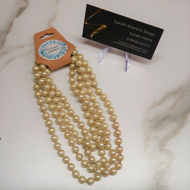 Beaded Faux Pearl Necklace