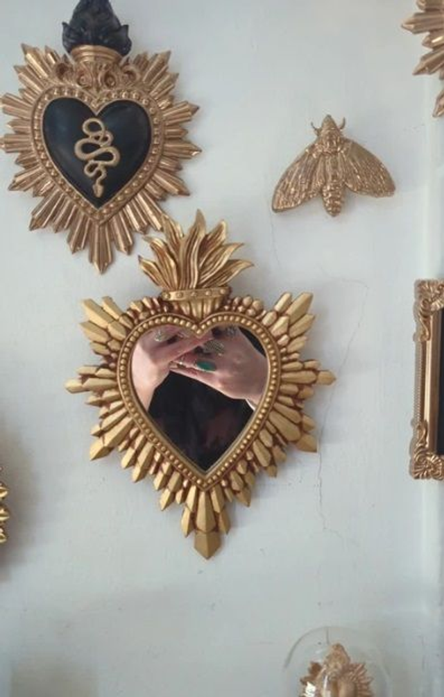 Miroir Cœur Sacré doré – style baroque et spirituel