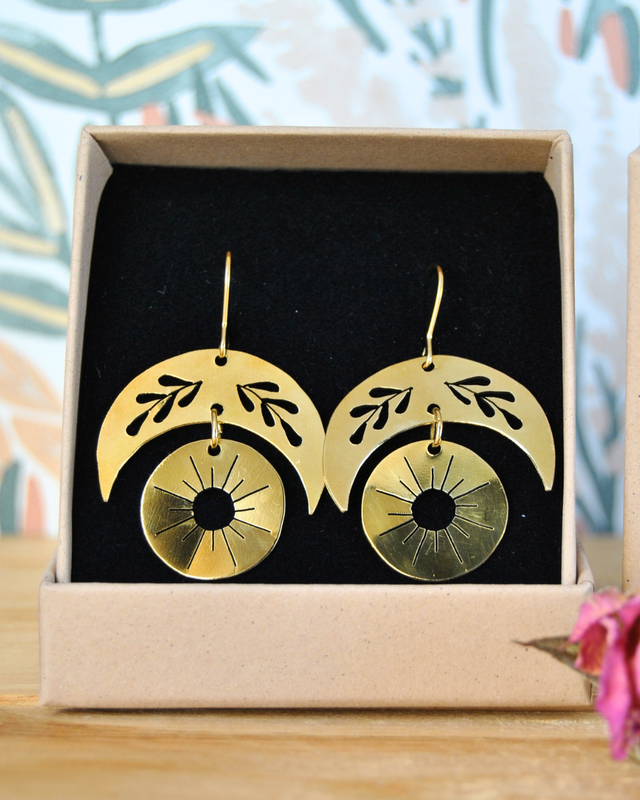 Boucles d&#039;oreilles équinoxe