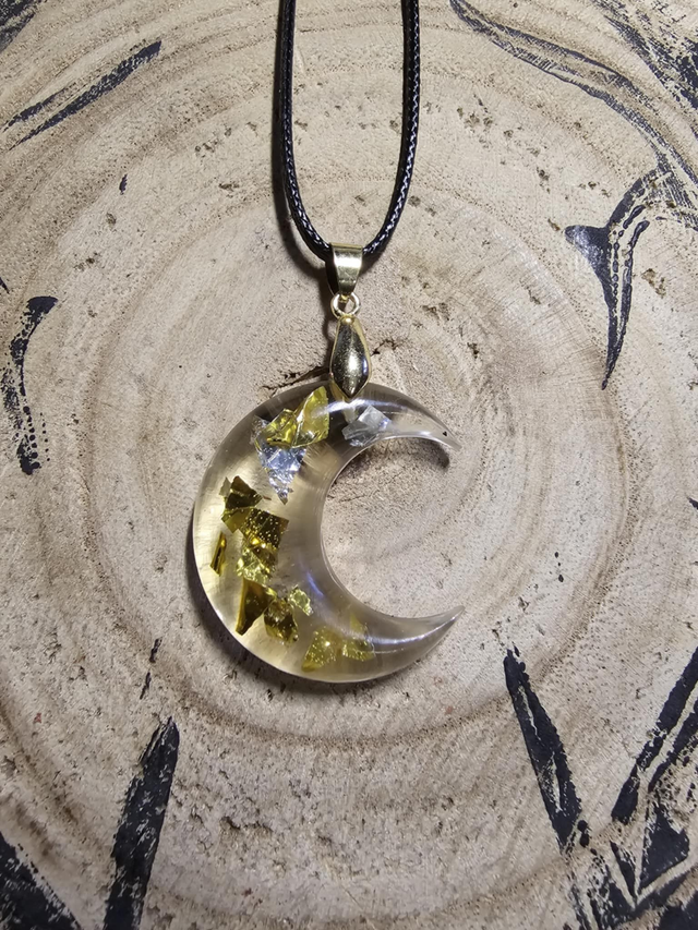 Lune d'or et d'argent