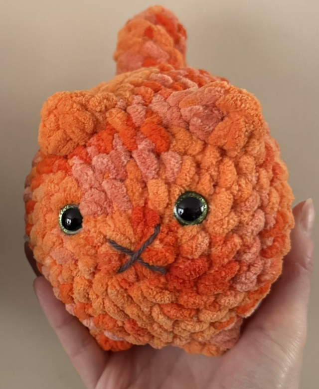 Handmade & Crocheted Loaf Cat - Ginger