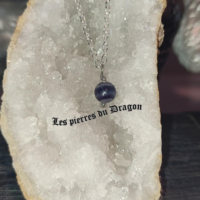 Collier fin fluorine 