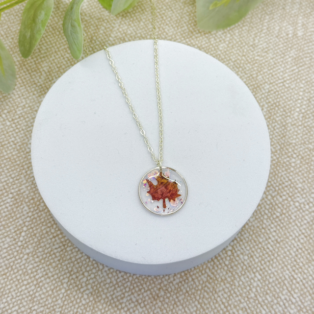 Collier FEUILLE ÉRABLES 