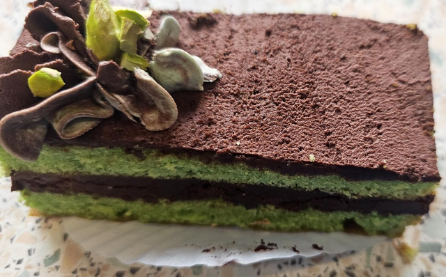 DF / GF Pistachio &amp; Chocolate Cake slice ( Not Suitable For Posting)