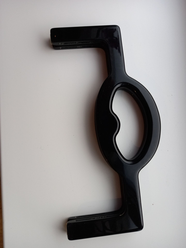 Tassenbeugel zwart met scharnier (25 cm breed)