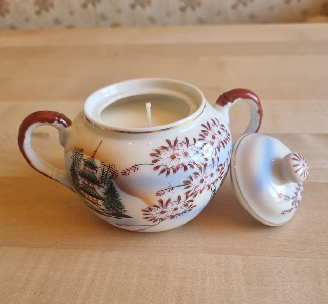 Kerze im Zuckertöpfchen mit Deckel - Unikat