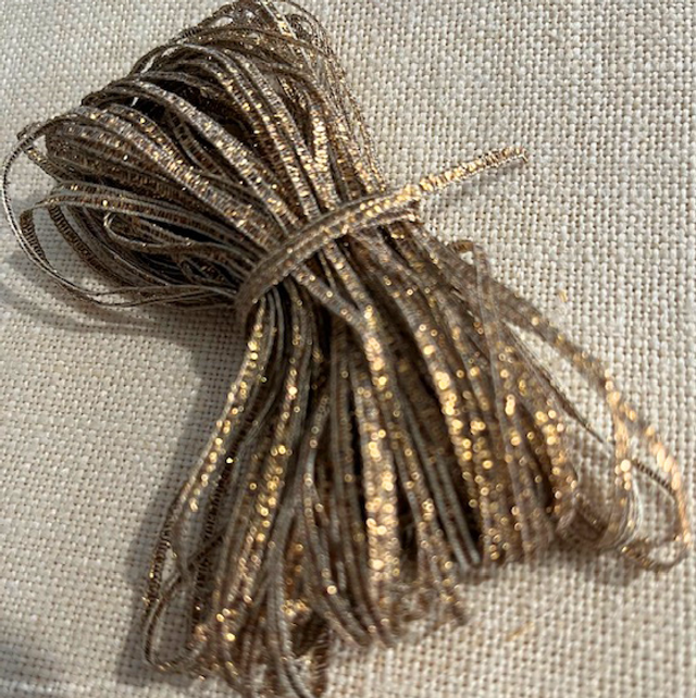 Lacet plat brillant mordoré 