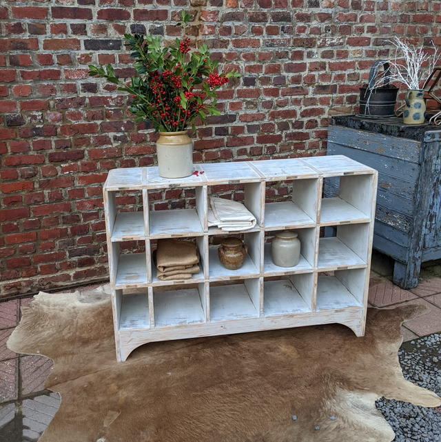 Meuble à casiers blanc