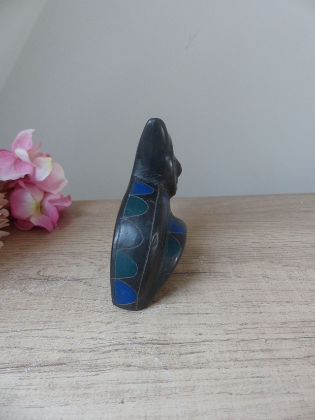Figurine Chat Mexicain Vintage en Argile Noire et Bleue – Sculpture Artisanale Années 60, Style Manuel Felguérez