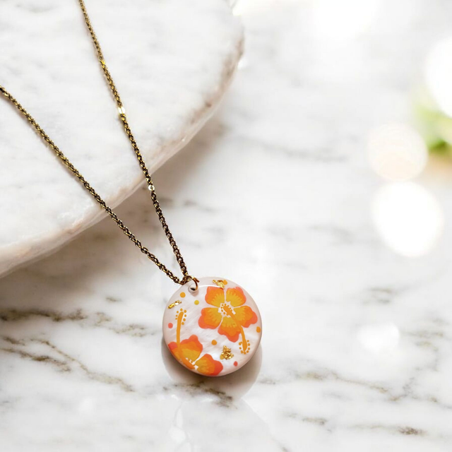 Collier dessiné Flora acier inoxydable orange jaune nacre