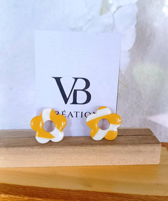 Pampilles grand modèle moutardes et blanches 