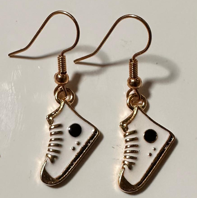 Black/White Shoes- BWS4217