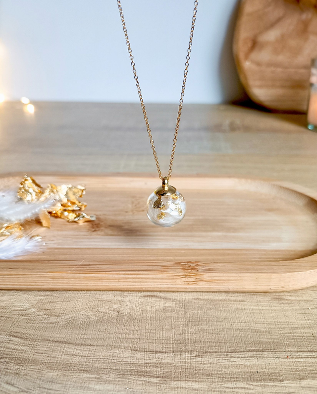 Collier pendentif en verre fleuri - Féerie Givrée