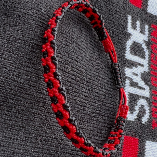 Bracelet réglable Rouge &amp; Noir 8 fils 