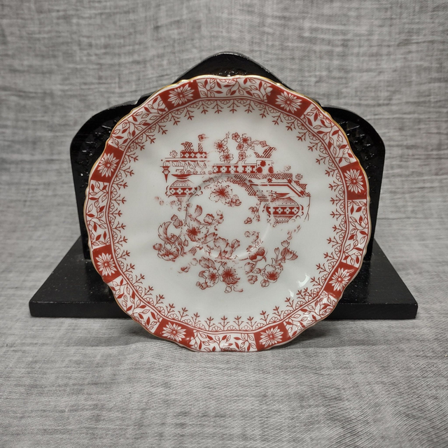 Seltmann Weiden | Schoteltje met Goud geschulpte rand (diameter 13 cm | hoogte 2 cm) in Theresia rode kleur | Vintage