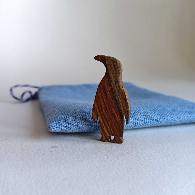 Broche manchot