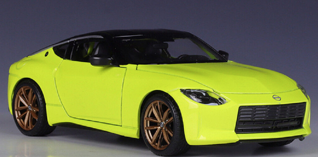 Nissan Z 2023 Maisto 1:24