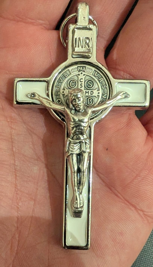 Crucifix de Saint Benoît