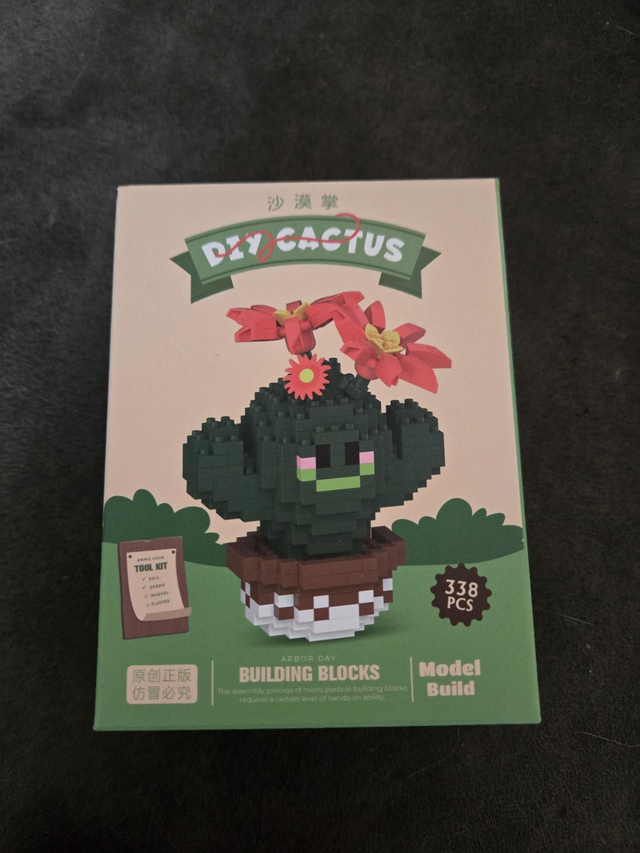 Micro Cactus 6