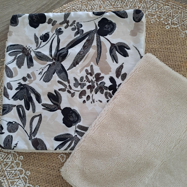 SERVIETTE VISAGE 