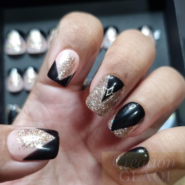 Black pink Gold little Carré S créer sur commande délai de 7jours ouvrable