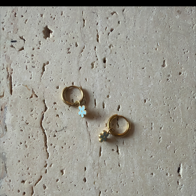 Oorbellen bloem blauw