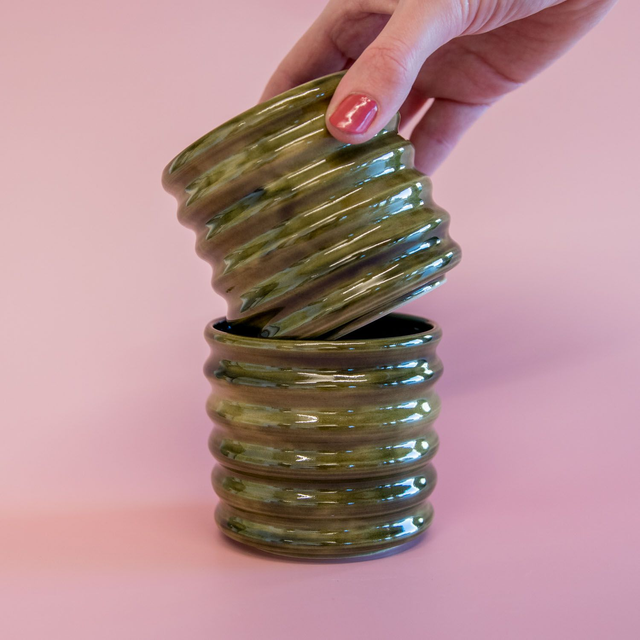 swirly cup (evergreen)