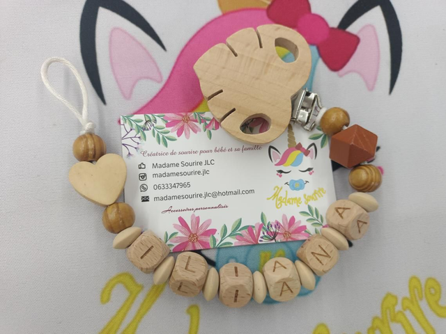 Attache tétine Bois