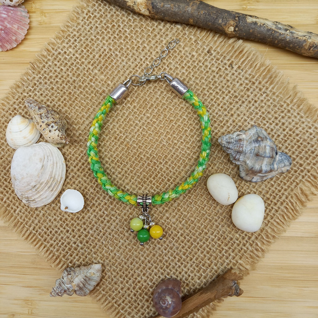 Bracelet au crochet camaïeu jaune et vert - Collection Camaïeu