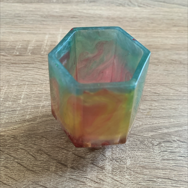 Pot à crayons - hexagone