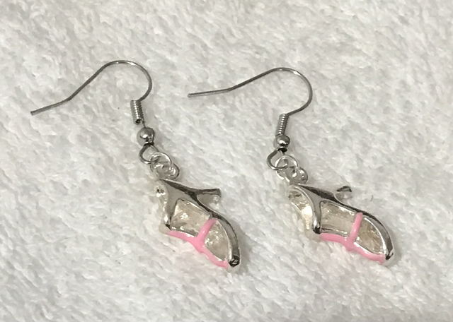 Silver -Dangling Earrings - SDE187