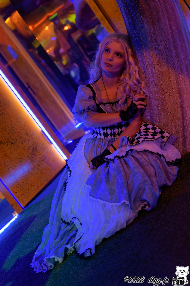 Print Alice Burton