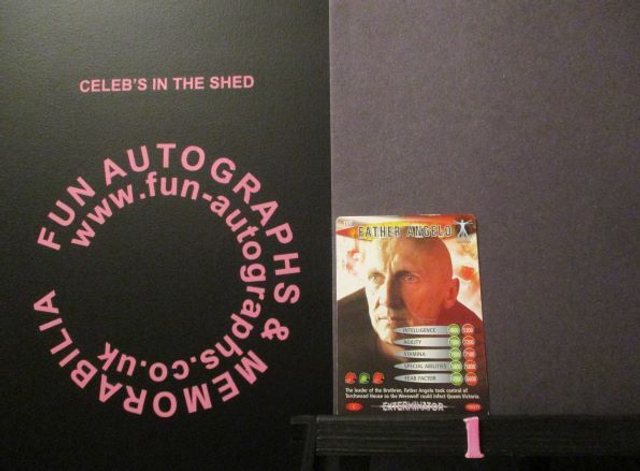 Ian Hanmore - Battle In Time Authentic Autographed Trading Card #100 (1)(SEE PIC)